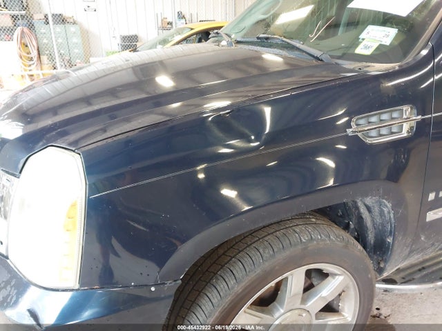 2007 Cadillac Escalade მანქანა იყიდება აუქციონზე, vin: 1GYFK63837R234240, აუქციონის ნომერი: 45432922