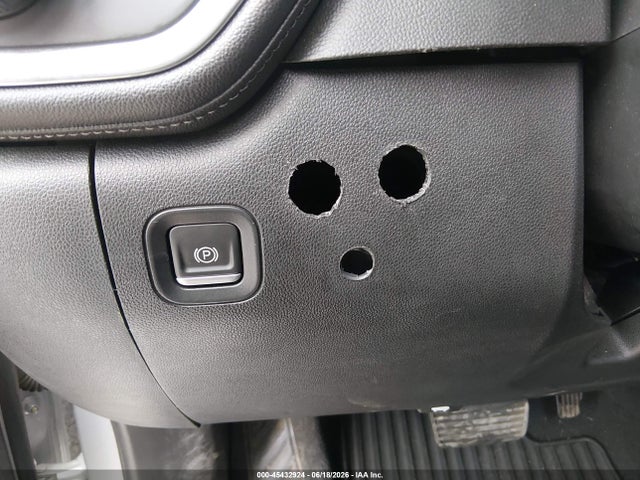 1GCUYDEDXMZ344126 Chevrolet Silverado 1500 4wd Short Bed Lt