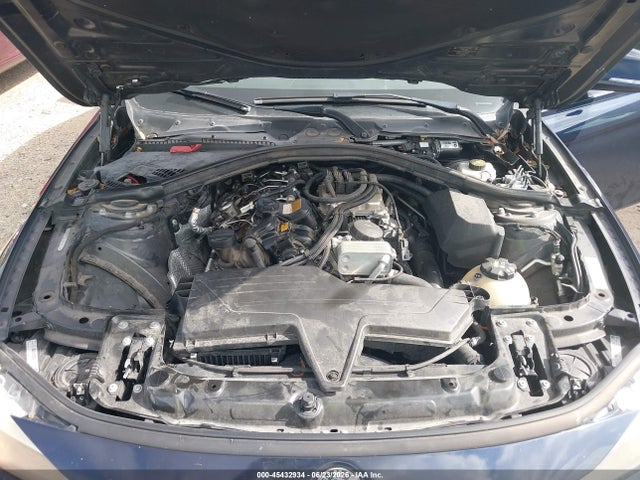 2015 Bmw 320i მანქანა იყიდება აუქციონზე, vin: WBA3B1G5XFNT05769, აუქციონის ნომერი: 45432934