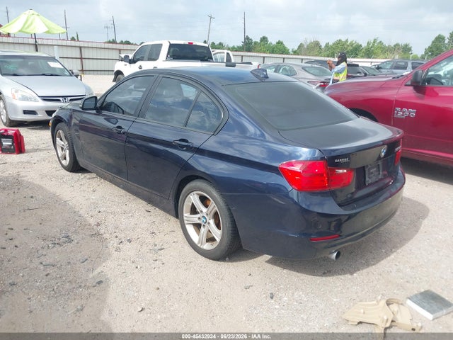 2015 Bmw 320i მანქანა იყიდება აუქციონზე, vin: WBA3B1G5XFNT05769, აუქციონის ნომერი: 45432934