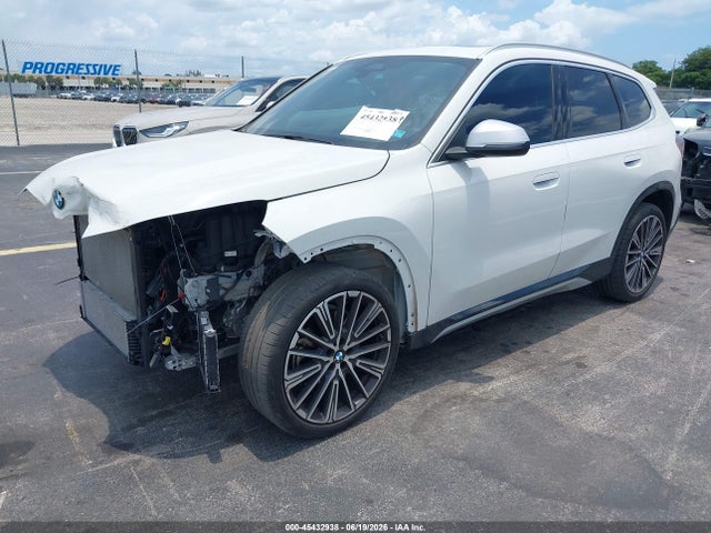 2024 Bmw X1 Xdrive28i მანქანა იყიდება აუქციონზე, vin: WBX73EF00R5Z99037, აუქციონის ნომერი: 45432938