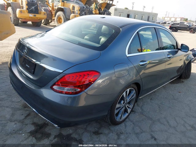 Mercedes-Benz C 300 2018 55SWF4JBXJU280950 Image 4