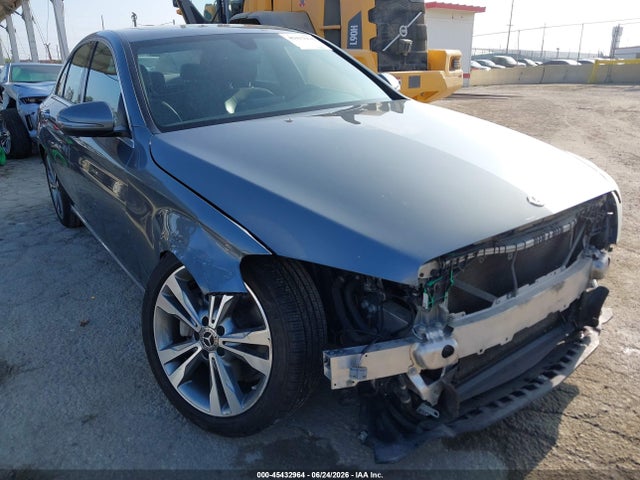 Mercedes-Benz C 300 2018 55SWF4JBXJU280950 Image 6