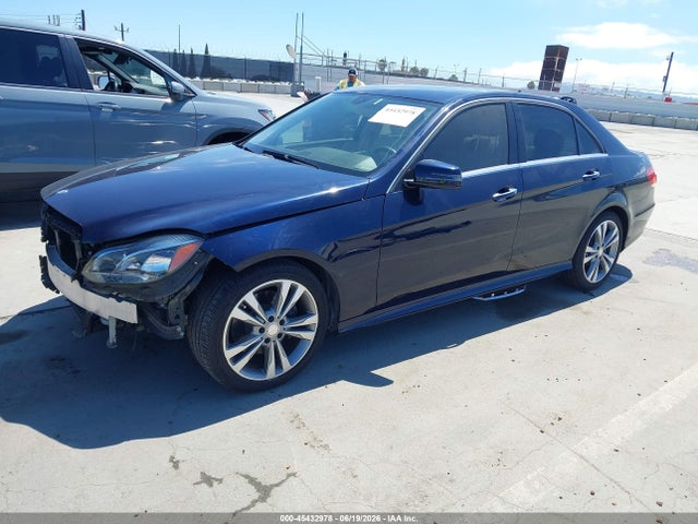Mercedes-Benz E 350 2014 WDDHF5KB2EA810217 Image 2