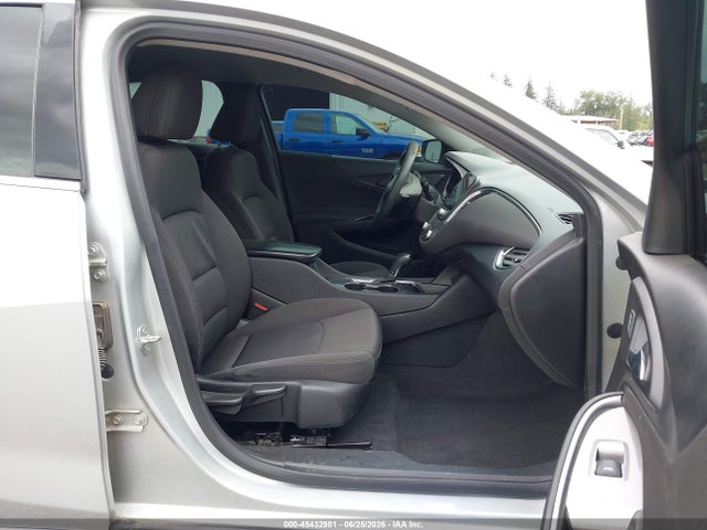 1G1ZD5ST3LF092859 Chevrolet Malibu Fwd Lt
