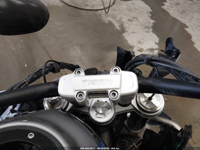 Triumph Motorcycle Tiger 1200 Gt Pro 2023 SMTP22V4XPTAZ4952 Image 7