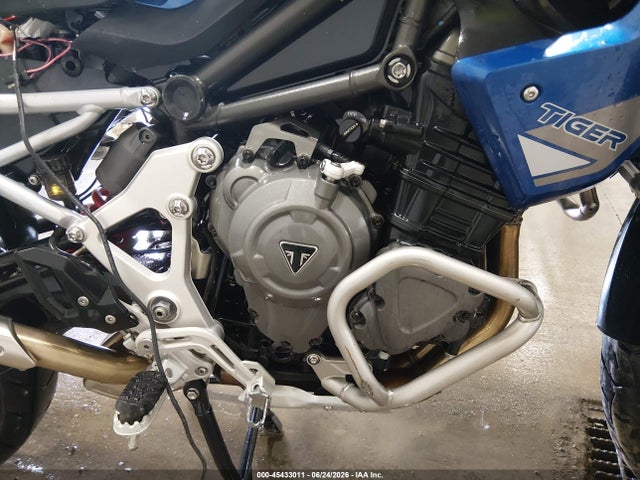 Triumph Motorcycle Tiger 1200 Gt Pro 2023 SMTP22V4XPTAZ4952 Image 8