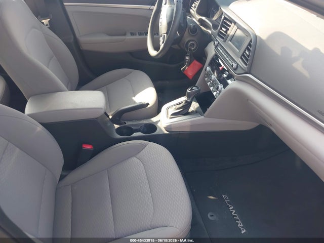 Hyundai ELANTRA SE 2020 5NPD74LF0LH608015 Image 5