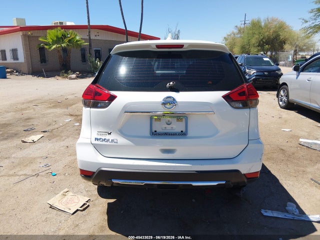 Nissan ROGUE S 2017 KNMAT2MT1HP608303 Image 15