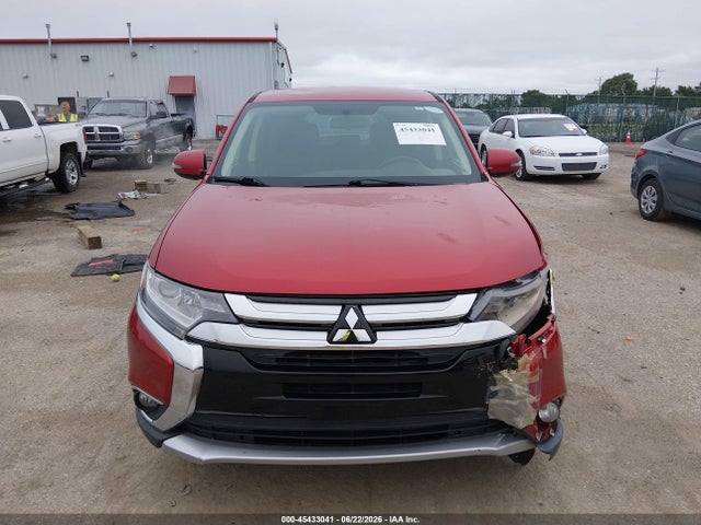 Mitsubishi Outlander Se 2018 JA4AZ3A33JZ007147 Image 12