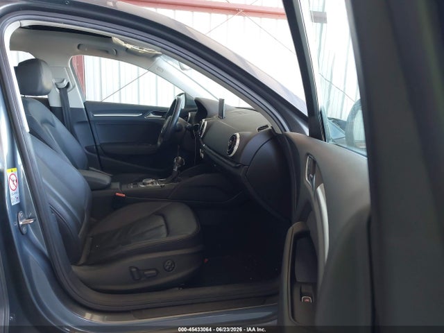 Продажа на аукционе авто 2015 Audi A3 1.8t Premium, vin: WAUCCGFFXF1001343, номер лота: 45433064