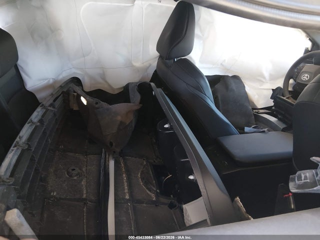 Toyota Bz Limited 2026 JTMBCAEB1TJ014570 Image 8