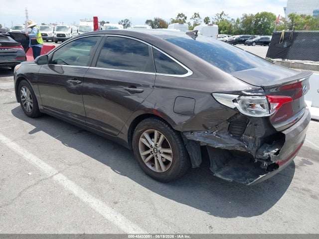 Hyundai SONATA SE 2016 5NPE24AF0GH385003 Image 3