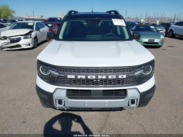 Ford Bronco Sport Badlands 2025 3FMCR9DA5SRF22938 Image 13