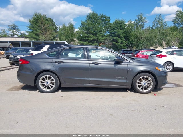 2019 Ford Fusion Hybrid Se მანქანა იყიდება აუქციონზე, vin: 3FA6P0LU7KR156954, აუქციონის ნომერი: 45433114
