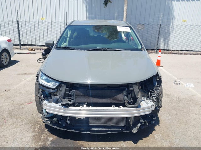 Chrysler Pacifica Hybrid Touring L 2023 2C4RC1L74PR618287 Image 13