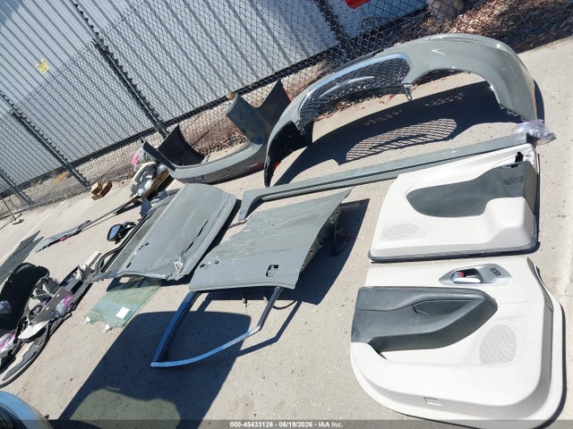 Chrysler Pacifica Hybrid Touring L 2023 2C4RC1L74PR618287 Image 12