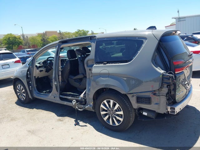 Chrysler Pacifica Hybrid Touring L 2023 2C4RC1L74PR618287 Image 6