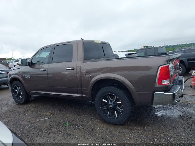2018 Ram 1500 Laramie  4x4 5'7 Box მანქანა იყიდება აუქციონზე, vin: 1C6RR7NM3JS353900, აუქციონის ნომერი: 45433135