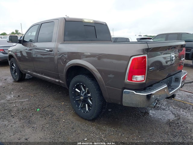 2018 Ram 1500 Laramie  4x4 5'7 Box მანქანა იყიდება აუქციონზე, vin: 1C6RR7NM3JS353900, აუქციონის ნომერი: 45433135