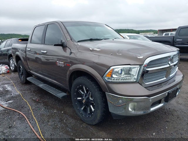 2018 Ram 1500 Laramie  4x4 5'7 Box მანქანა იყიდება აუქციონზე, vin: 1C6RR7NM3JS353900, აუქციონის ნომერი: 45433135
