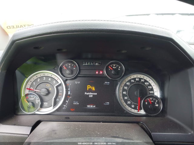 2018 Ram 1500 Laramie  4x4 5'7 Box მანქანა იყიდება აუქციონზე, vin: 1C6RR7NM3JS353900, აუქციონის ნომერი: 45433135