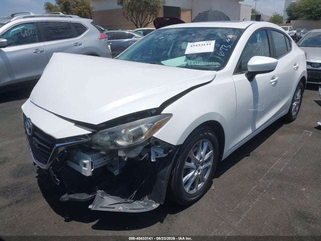 Mazda Mazda3 I Touring 2014 JM1BM1V78E1153462 Image 2