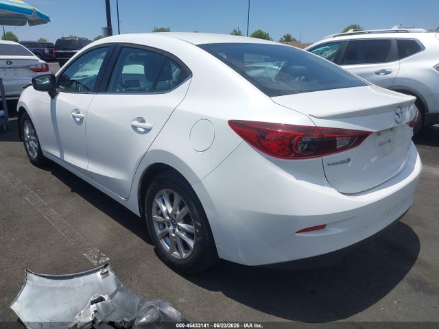 Mazda Mazda3 I Touring 2014 JM1BM1V78E1153462 Image 3