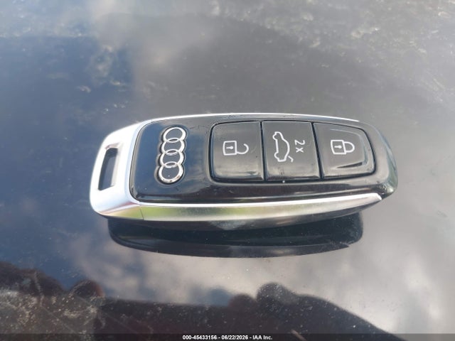 45433156 :رقم المزاد ، WA1LXAF79LD013159 vin ، 2020 Audi Q7 Premium Plus 55 Tfsi Quattro Tiptronic مزاد بيع