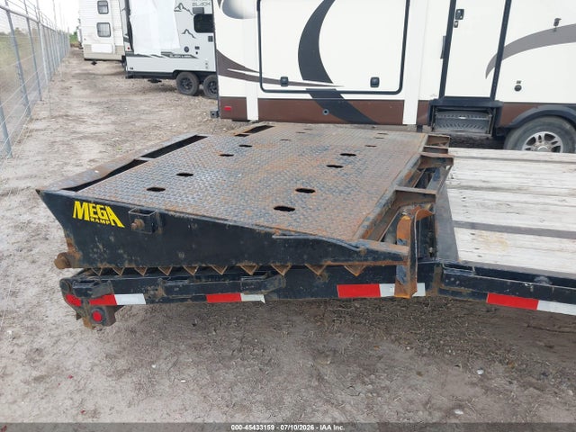 Продаж на аукціоні авто 2023 Big Tex Trailer Co Inc Gooseneck Flatbed, vin: 16V3F4822P6275518, номер лоту: 45433159