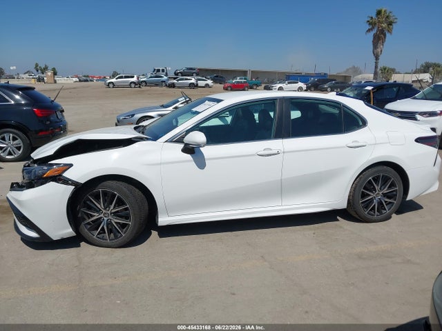 4T1G11AK9PU090233 Toyota CAMRY SE