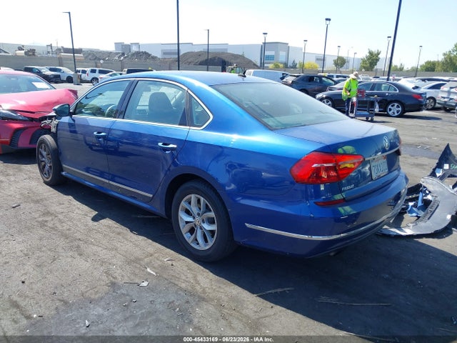 Продаж на аукціоні авто 2016 Volkswagen Passat 1.8t S, vin: 1VWAT7A36GC040151, номер лоту: 45433169