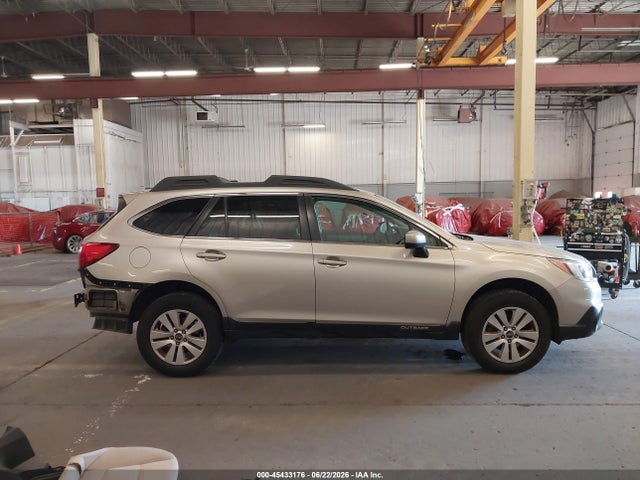 45433176 :رقم المزاد ، 4S4BSACC5H3391618 vin ، 2017 Subaru Outback 2.5i Premium مزاد بيع