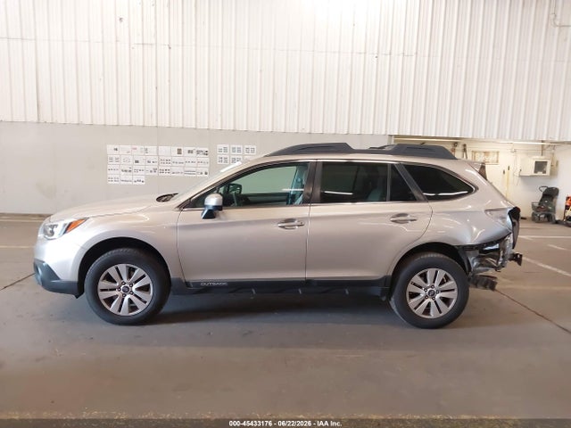 45433176 :رقم المزاد ، 4S4BSACC5H3391618 vin ، 2017 Subaru Outback 2.5i Premium مزاد بيع