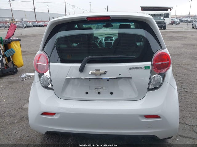 Chevrolet Spark Ev 2lt 2016 KL8CL6S02GC558258 Image 17