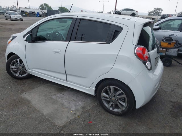 Chevrolet Spark Ev 2lt 2016 KL8CL6S02GC558258 Image 3