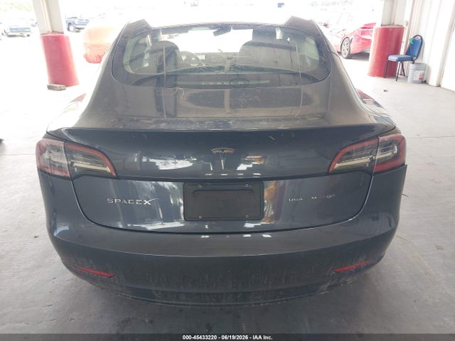 Tesla Model 3 Standard Range Plus Rear-wheel Drive 2021 5YJ3E1EA8MF045443 Image 14