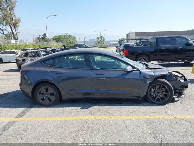 45433230 :رقم المزاد ، 5YJ3E1EAXPF570735 vin ، 2023 Tesla Model 3 Rear-wheel Drive مزاد بيع