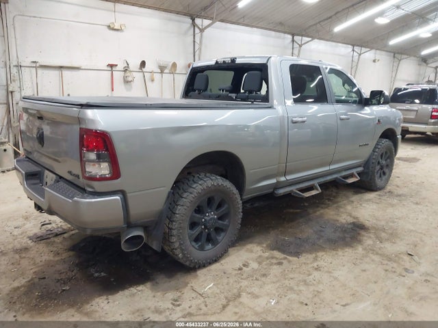 45433237 :رقم المزاد ، 3C6UR5DL1MG545139 vin ، 2021 Ram 2500 مزاد بيع