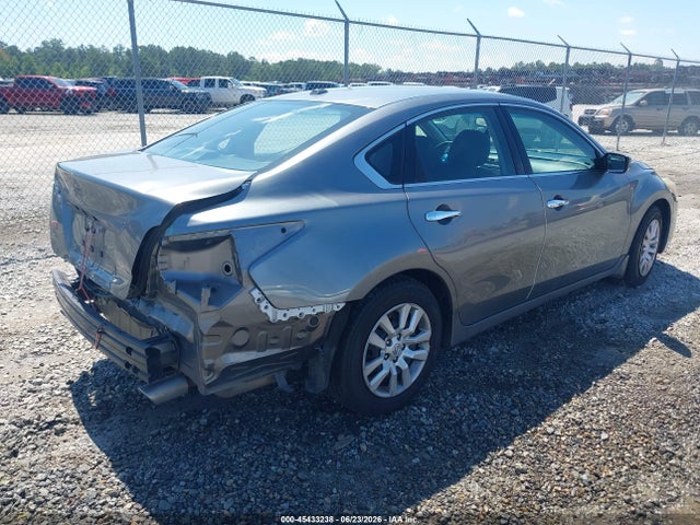 Nissan Altima 2.5 S 2015 1N4AL3AP6FC431402 Image 4