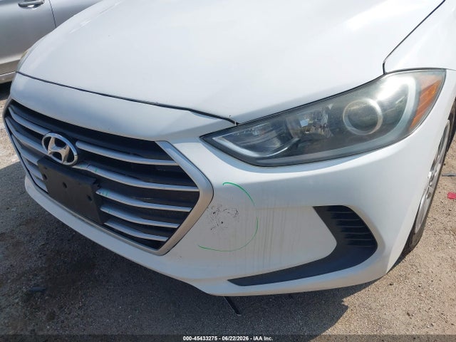 Hyundai ELANTRA SE 2017 5NPD74LF3HH160375 Image 15