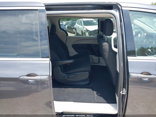 Chrysler Voyager L 2021 2C4RC1AGXMR558420 Image 8