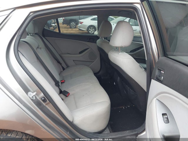 Продаж на аукціоні авто 2015 Kia Optima Lx, vin: 5XXGM4A70FG355487, номер лоту: 45433313