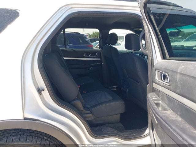 1FM5K7D83HGB52703 Ford EXPLORER XLT