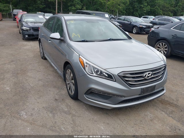 2015 Hyundai Sonata Sport მანქანა იყიდება აუქციონზე, vin: 5NPE34AF0FH114633, აუქციონის ნომერი: 45433328