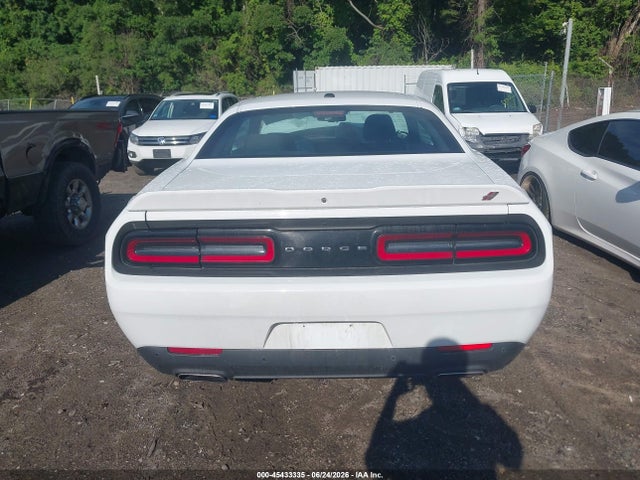 45433335 :رقم المزاد ، 2C3CDZKG5NH188604 vin ، 2022 Dodge Challenger Gt Awd مزاد بيع