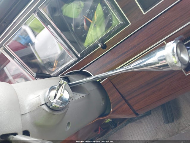 Продажа на аукционе авто 1988 Lincoln Town Car Signature, vin: 1LNBM82F2JY761673, номер лота: 45433355