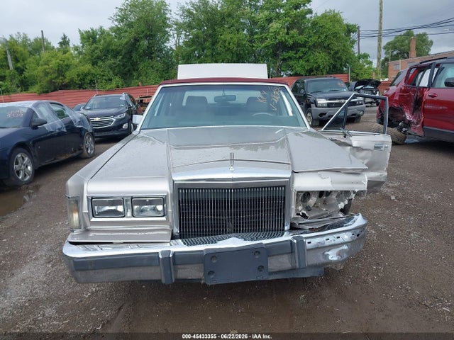 Продажа на аукционе авто 1988 Lincoln Town Car Signature, vin: 1LNBM82F2JY761673, номер лота: 45433355