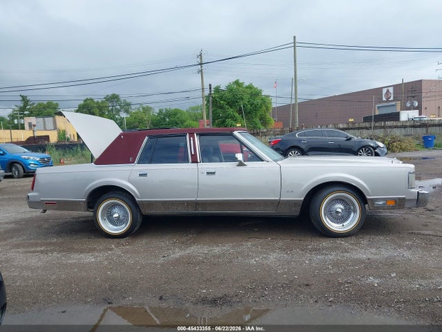Продажа на аукционе авто 1988 Lincoln Town Car Signature, vin: 1LNBM82F2JY761673, номер лота: 45433355