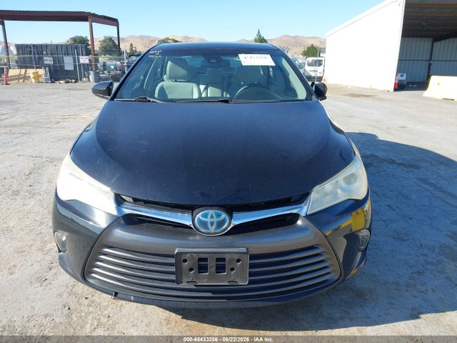 4T1BD1FK0HU207757 Toyota Camry Hybrid Xle